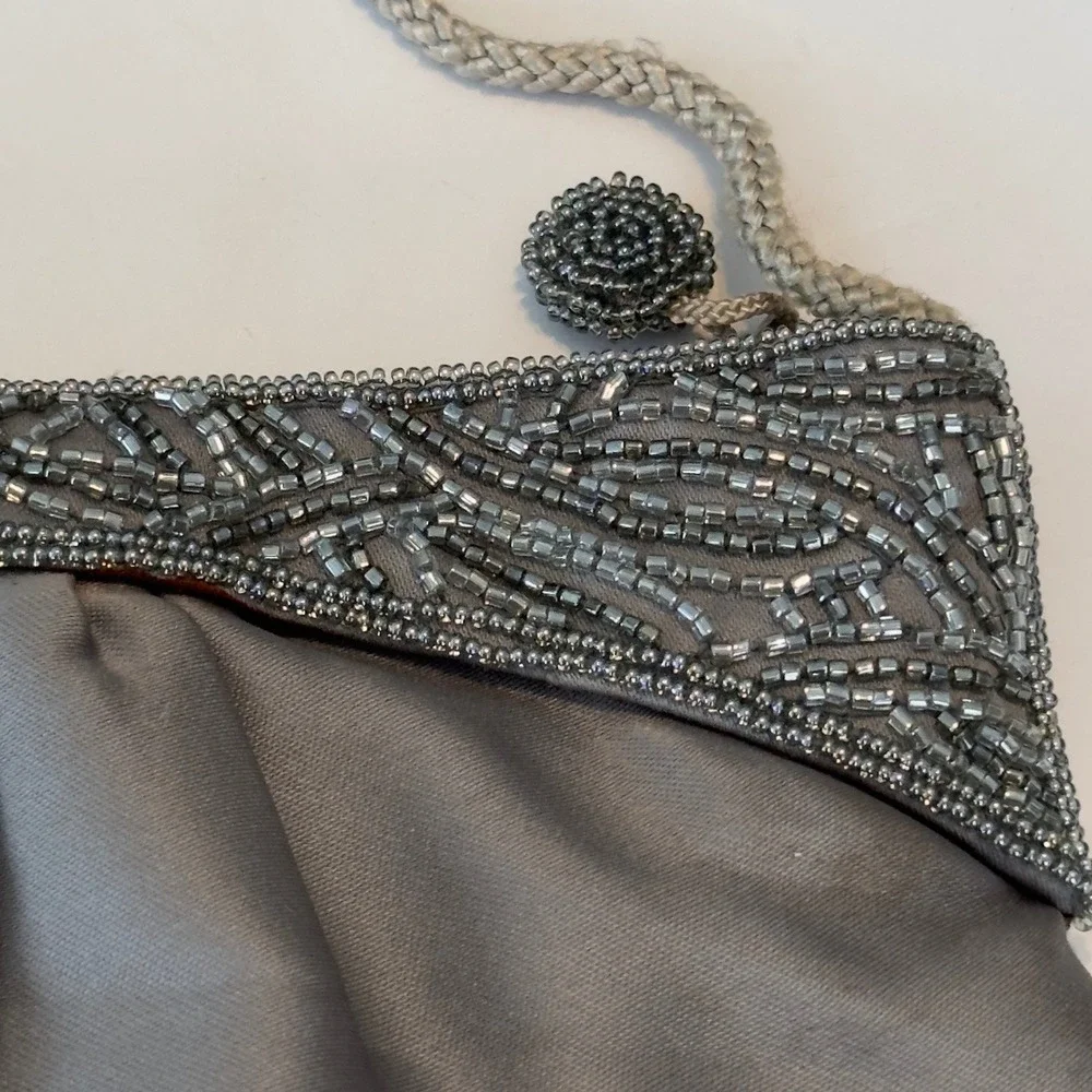 Genie Gray Satin Beaded Evening Bag Shoulder Clutch‎ Braided Strap Korea Vintage